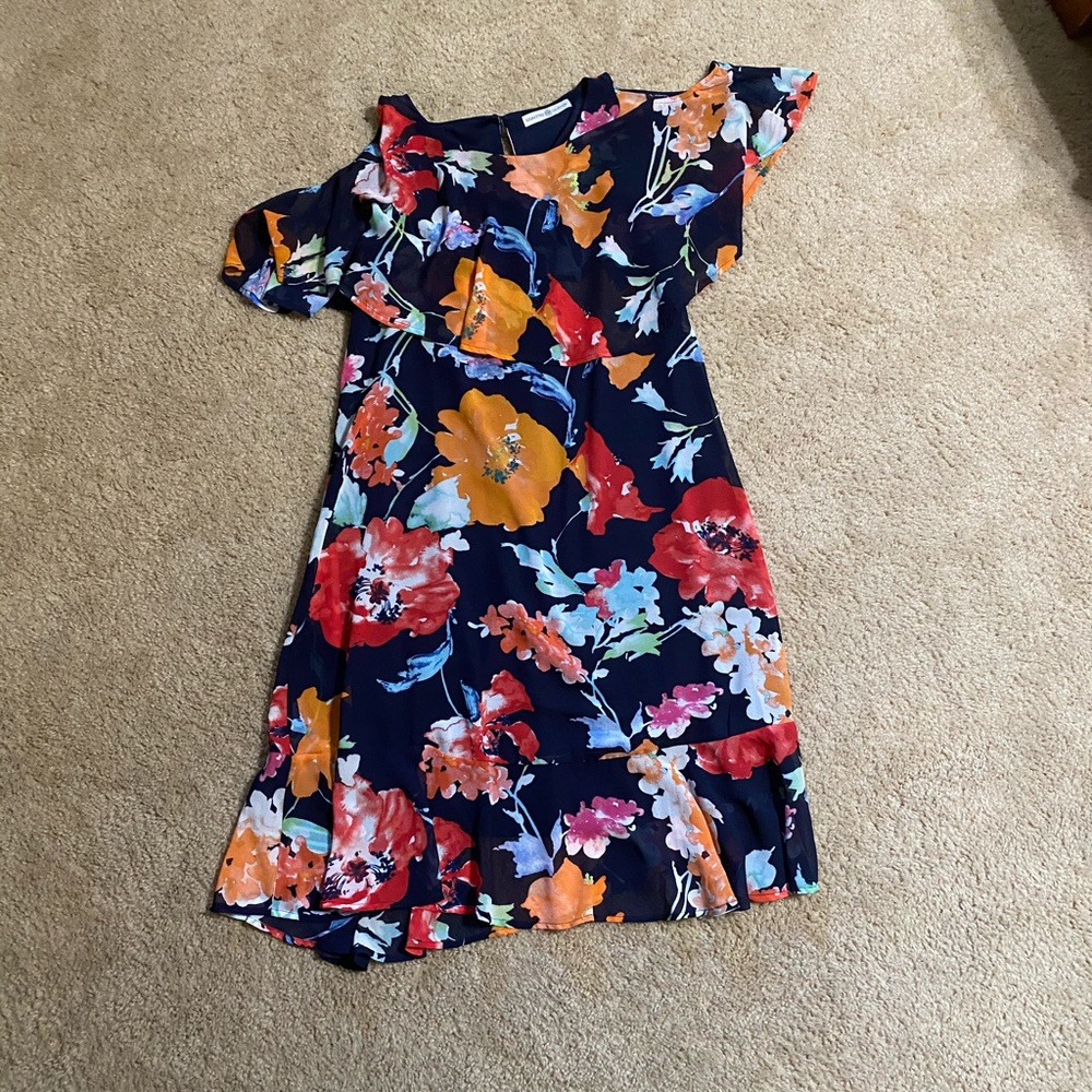 Signature Collection Floral 🌺 Cold Shoulder Dress
